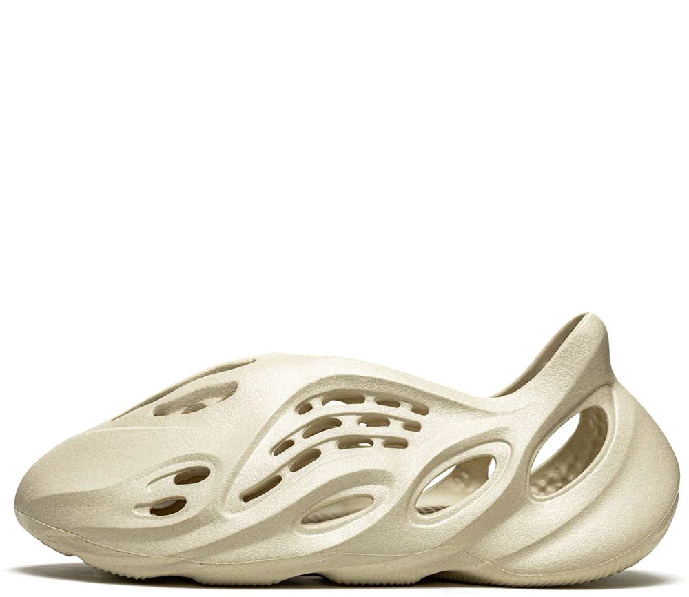 Тапки Adidas Yeezy Foam Sand
