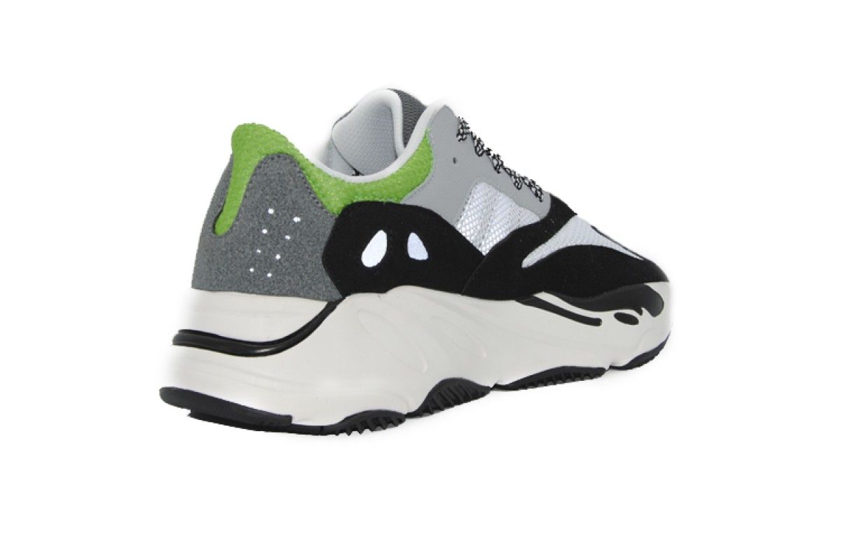 Adidas Yeezy Boost 700