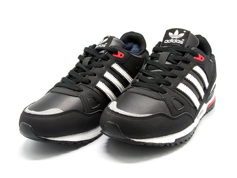Adidas ZX 750  черно-белые (40-44)