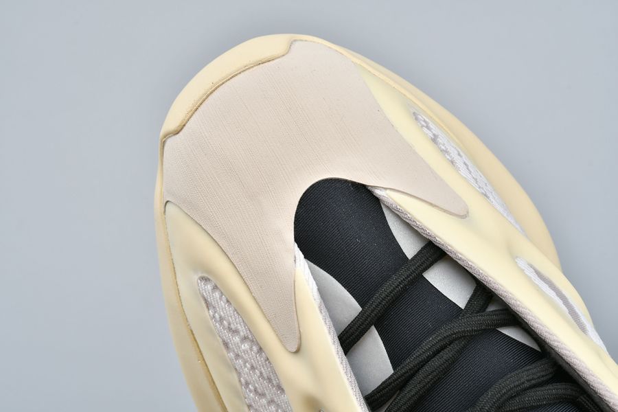 Adidas Yeezy Boost 700 V3 Azael