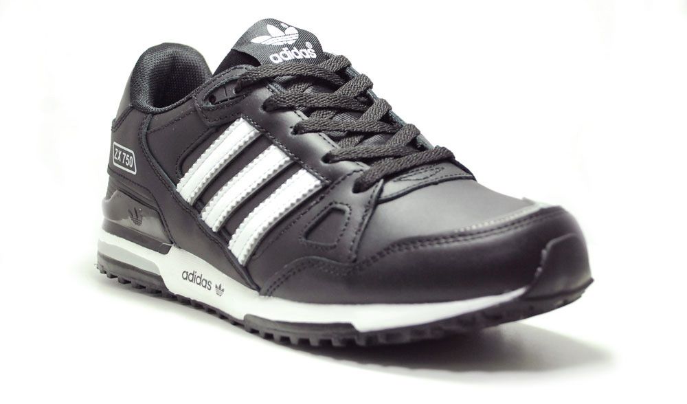 Adidas ZX 750  черно-белые (40-44)