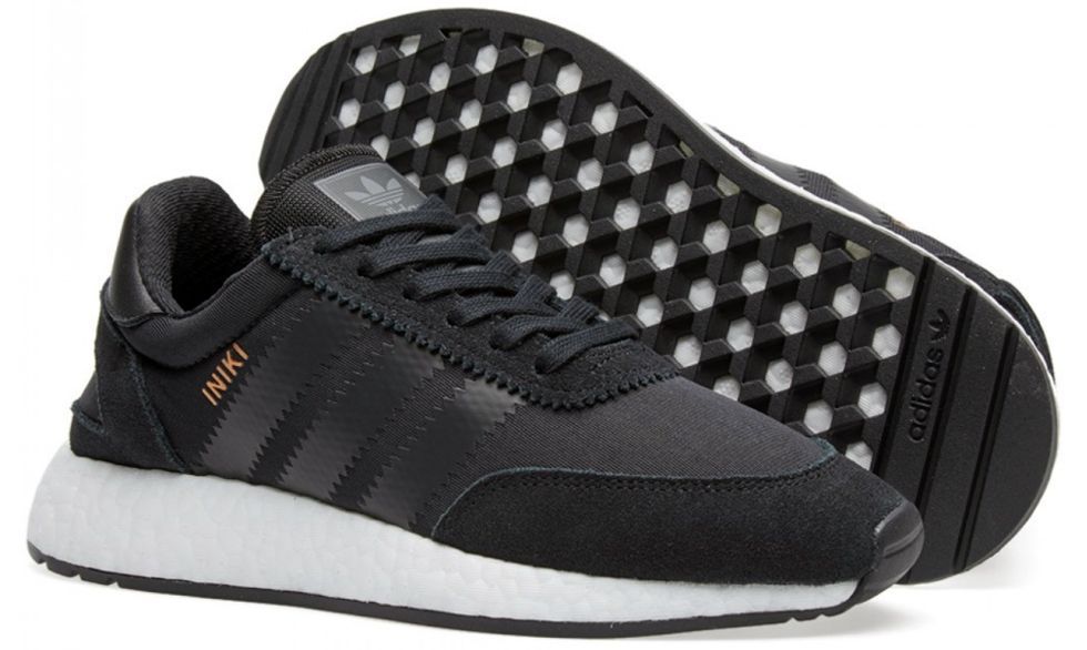 Adidas Iniki Runner черные (40-44)