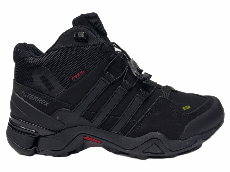 Adidas Terrex Traxion Black