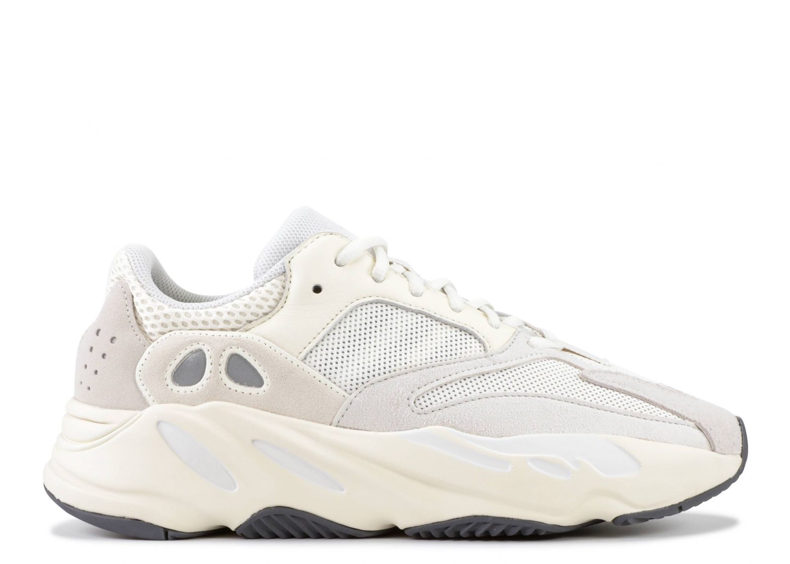 Adidas Yeezy Boost 700
