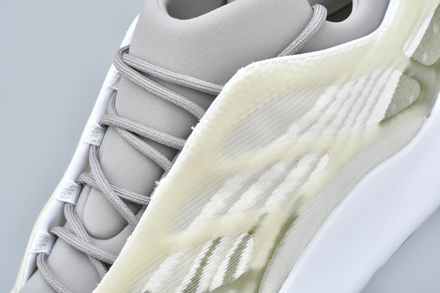 Adidas Yeezy Boost 700 V3 Cream/White/Grey