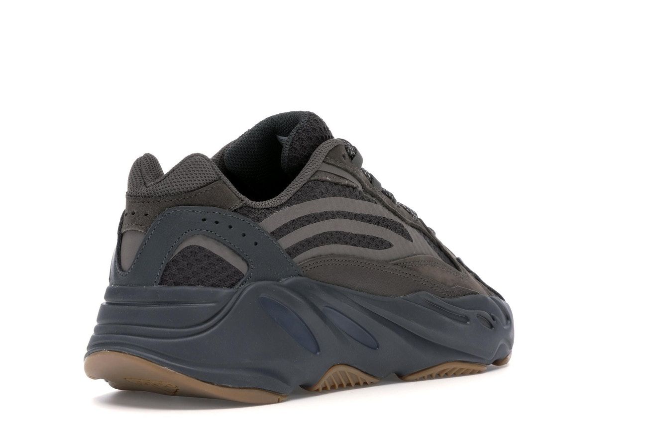 Adidas Yeezy Boost 700 V2 Brown, коричневый, замша, текстиль, мужские, женские